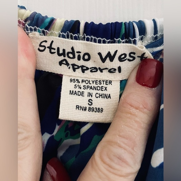 Beautiful Summer Maxi Dress - Picture 5 of 8